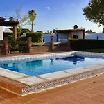 Fuente Del Gallo Nomada *